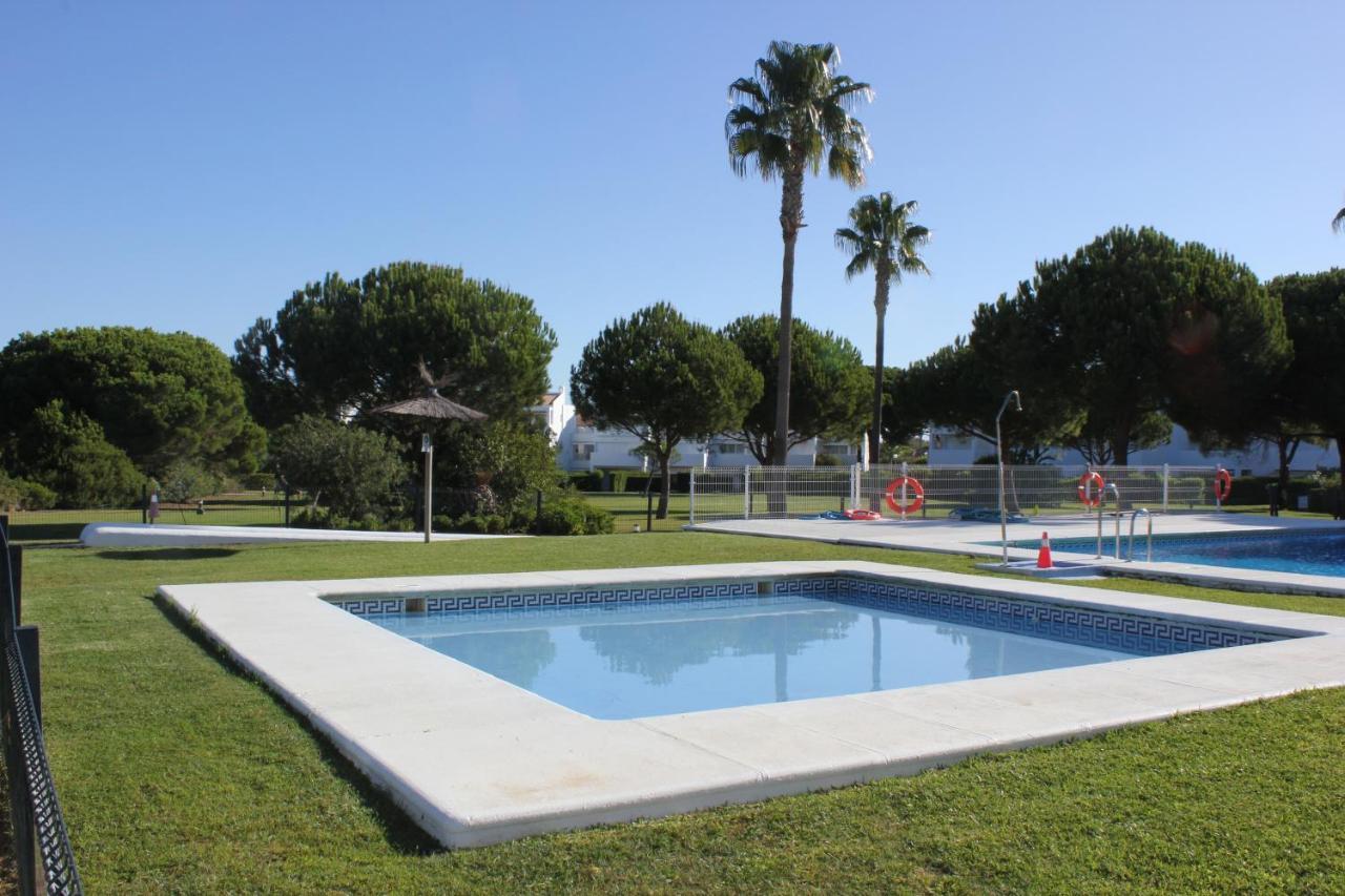 Apartamento Retama Golf II Chiclana de la Frontera Luaran gambar